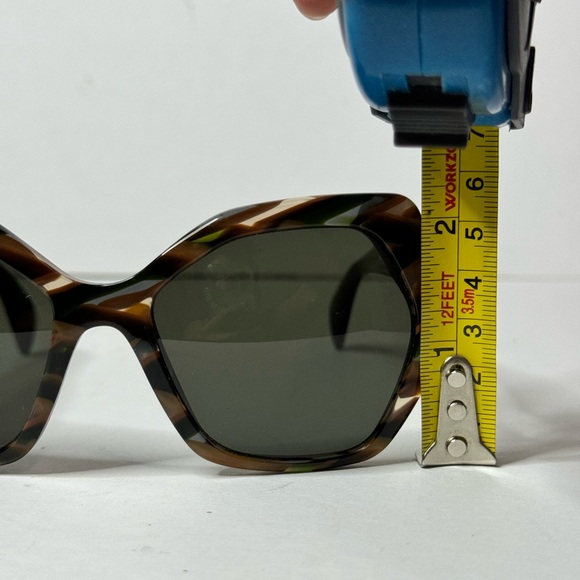 PRADA Grey And Brown Crystal Color Sunglasses - Picture 16 of 17